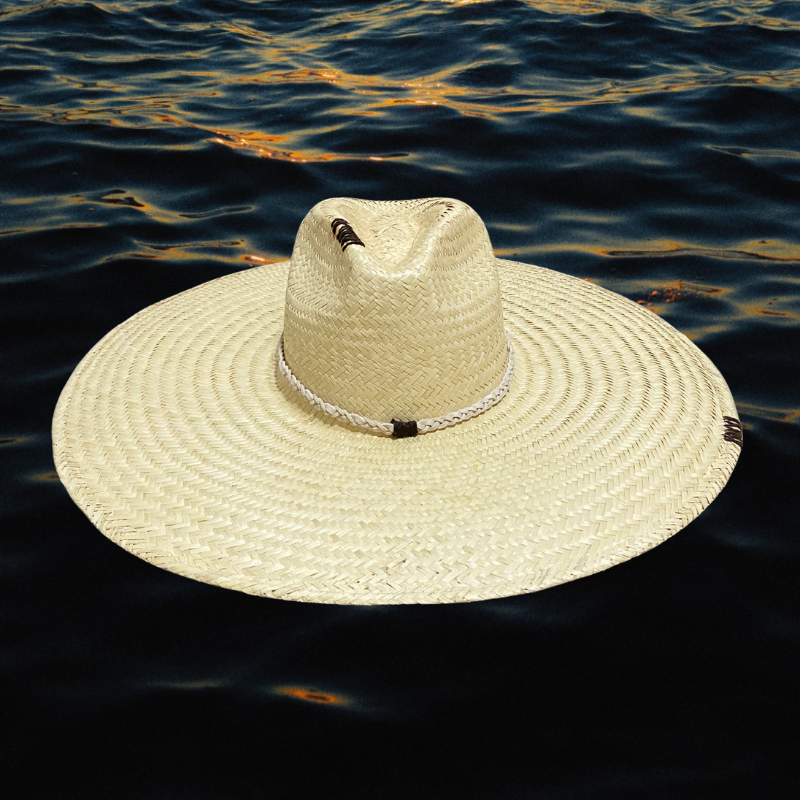 Chapéu modelo Panamá palha fina com bandinha trançada